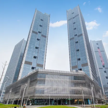 Suning Yayue Hotel (Nanjing Hexi Wanda Plaza Suning Huigu)