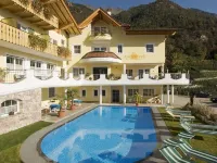 Hotel am Sonneck Hotels in Algund
