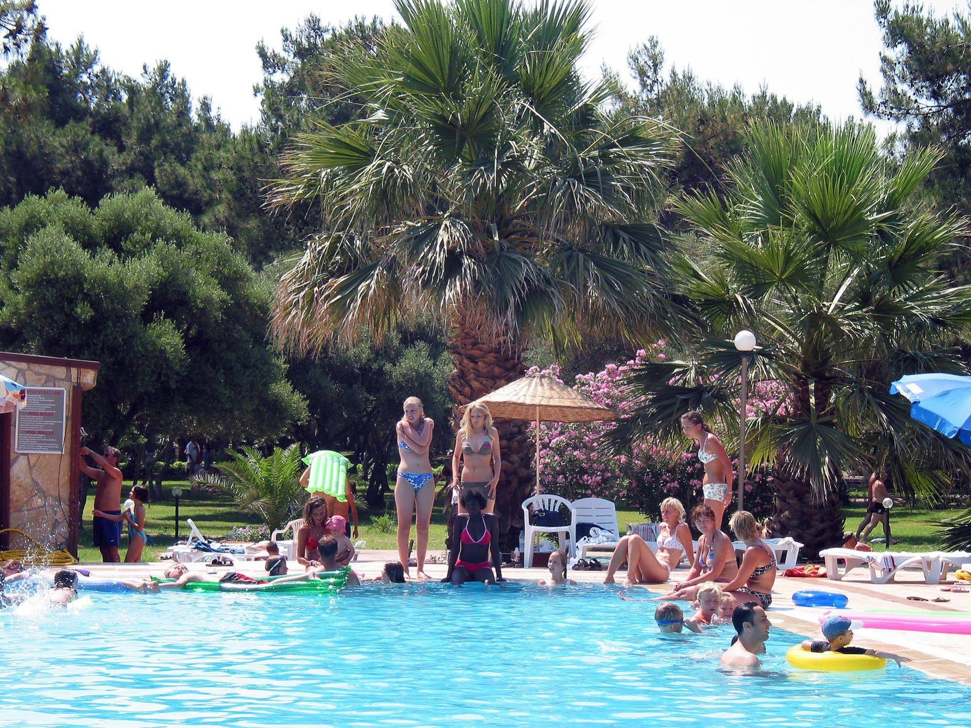 Denizati Holiday Village