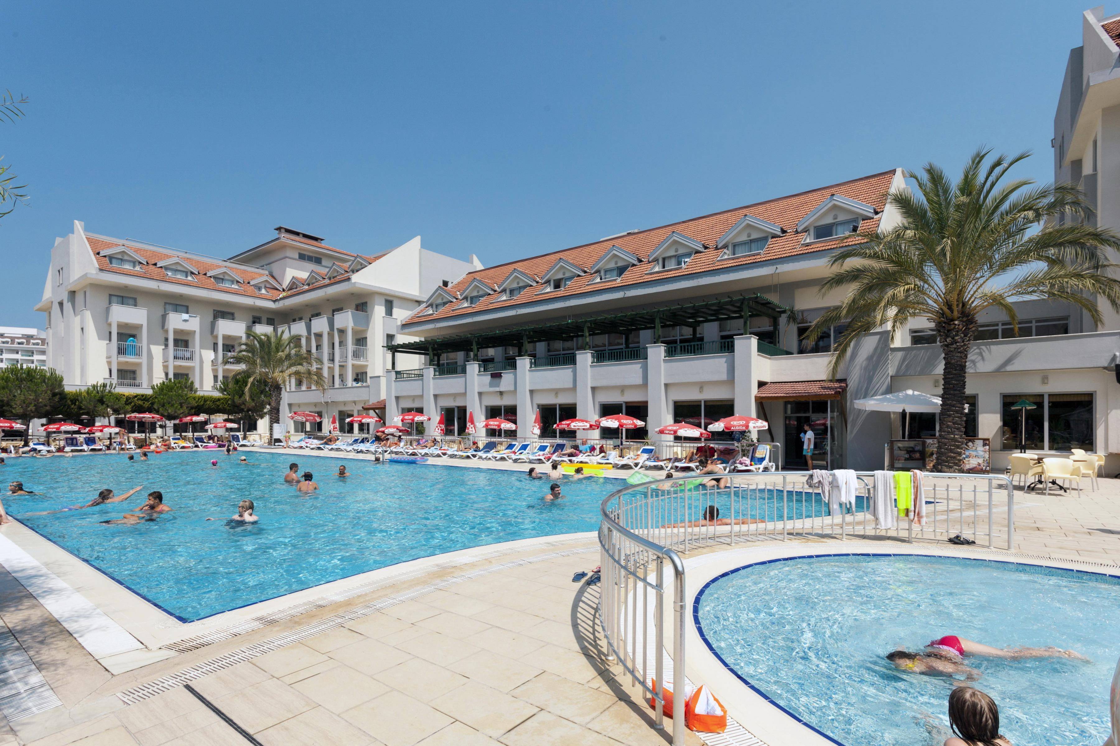 Seher Sun Beach - Her Şey Dâhil (Seher Sun Beach - All Inclusive)