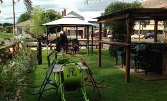 Walcha Royal Cafe & Accommodation