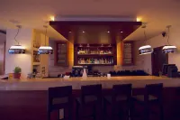 Elysion Hotel - bar