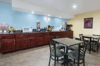 Super 8 by Wyndham Morgantown - breakfast