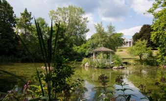 White Springs Manor a Belhurst Property