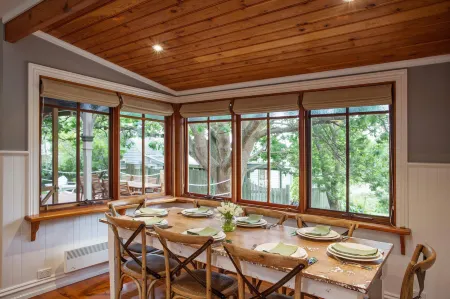 Oak Tree Lodge Rhyll Отели в г. Филлип-Айленд