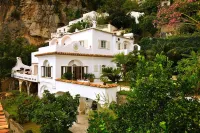 La Casa di Peppe Guest House & Villa