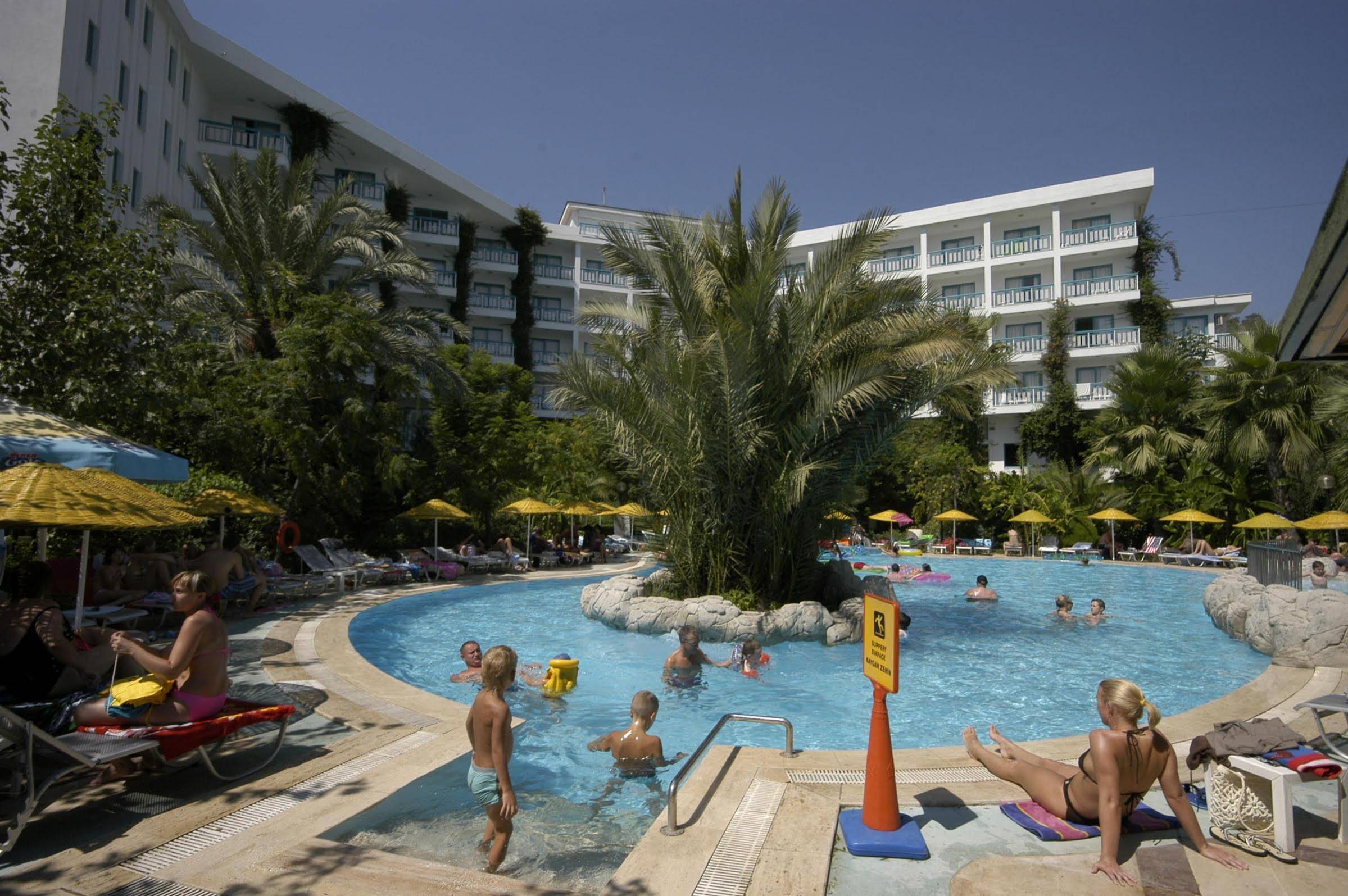 Tropikal Hotel (Tropical Hotel - All Inclusive)