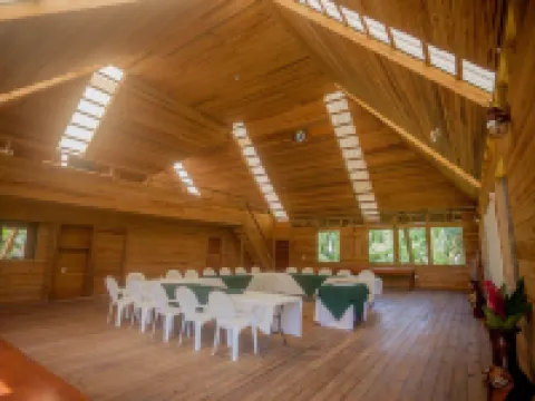 Jaguar Creek Hotels in Belmopan