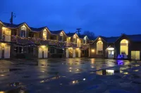 Monashee Lodge