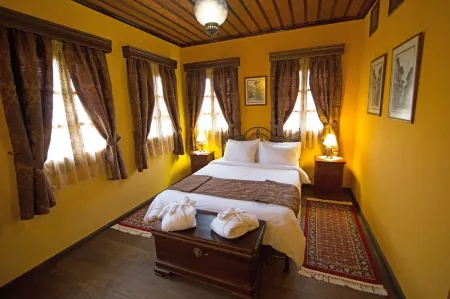 Estate Kalaitzis