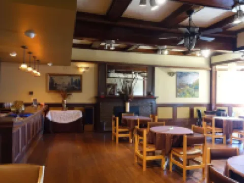 Rodmay Heritage Hotel Hotels in qathet