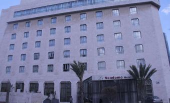 Le Vendome Hotel