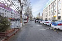 Moyu Hotel - parcheggio
