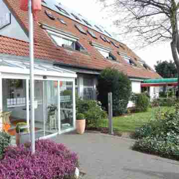 Airport Fashion Hotel Hotel Exterior