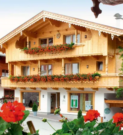 Das GÄSTEHAUS Schneider am Dorfplatz