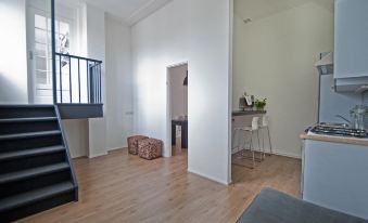 Rojall Apartment - Housity