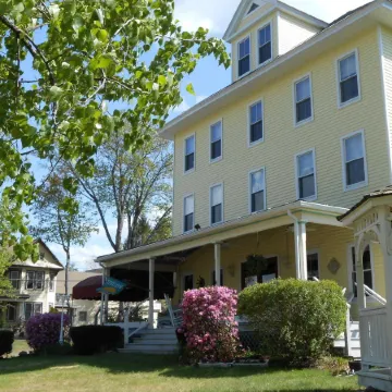 Lakeview Inn