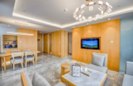 Dragon Palace Hotel (Wanlong Ski Resort) Hotels near Wan Long Paradise Resort