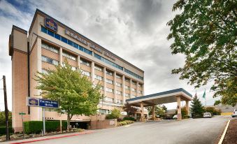 Comfort Inn & Suites Downtown Tacoma