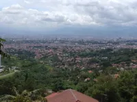 Le Vallon Bandung