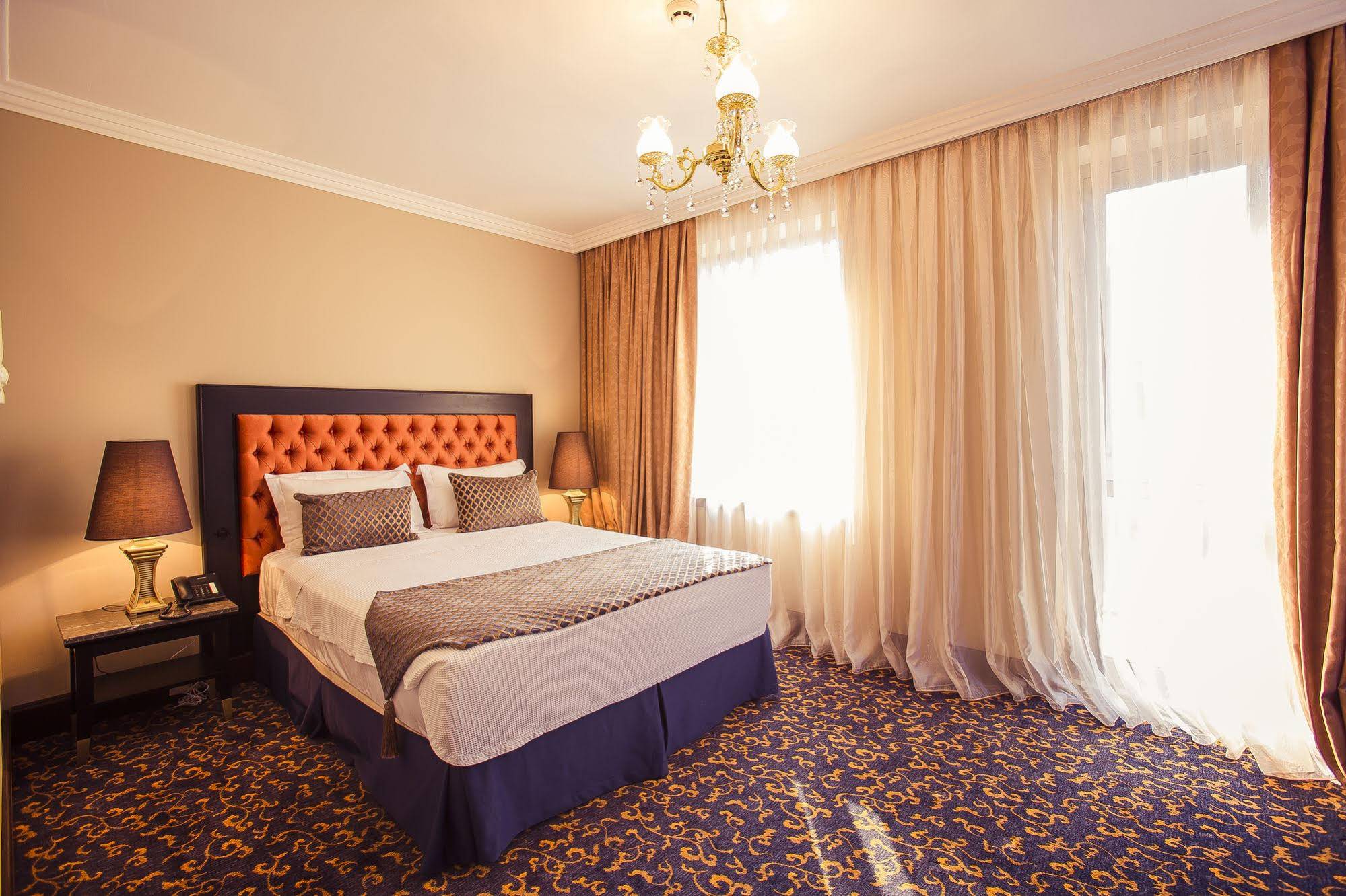 Intourist Batumi Hotel &amp; Casino