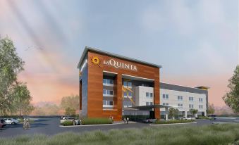 La Quinta Inn & Suites by Wyndham Tulsa Broken Arrow