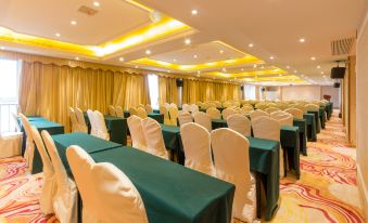 Vienna Hotel (Nanchang New Hongcheng Market, Huaqiaocheng)