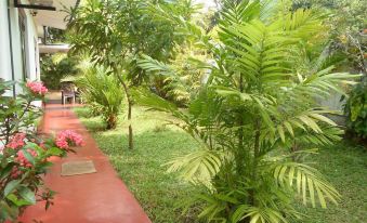 Indrani Inn Tourist Rest