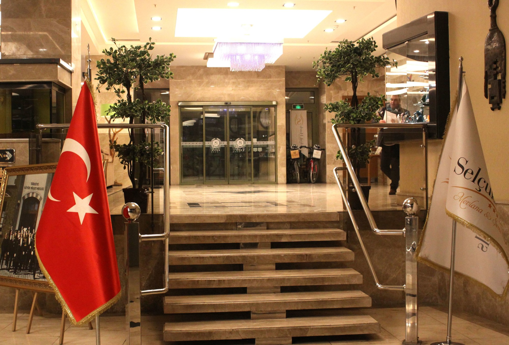 Selcuk Otel Sems-i Tebrizi (Selcuk Hotel Sems-I Tebrizi)