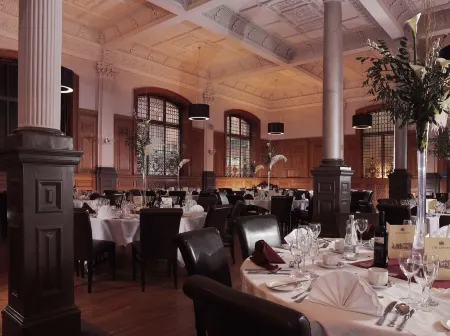 The Crown Hotel Отели в г. Харрогит