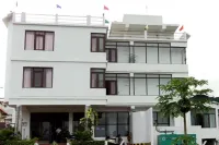 Hotel Mainak & Health Club Hotels in 