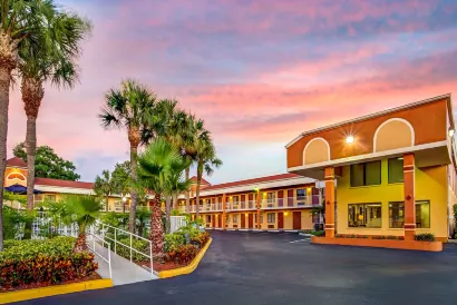 Hotel South Tampa & Suites
