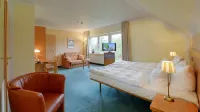 Landhotel Zur Eiche Hotels in Jork