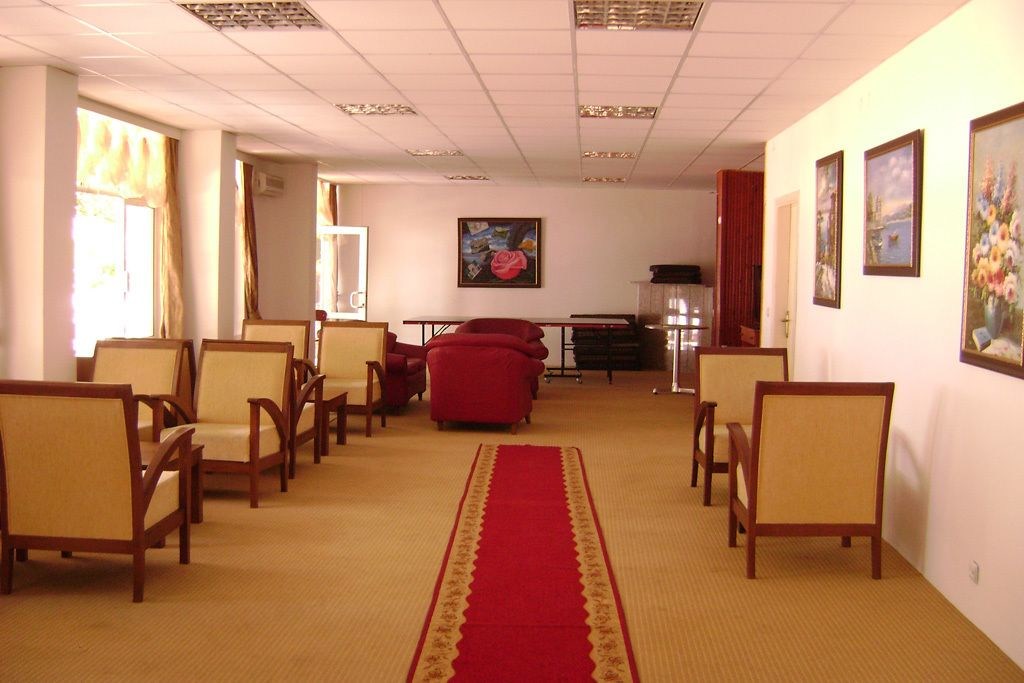 Yalim Hotel