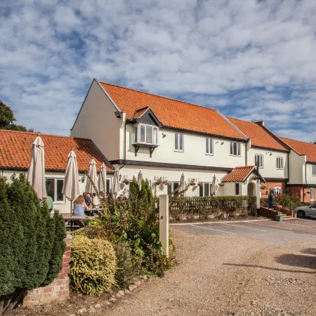 Wayford Bridge Inn Hotel