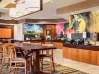 Fairfield Inn & Suites Toledo Maumee Hotels in Maumee