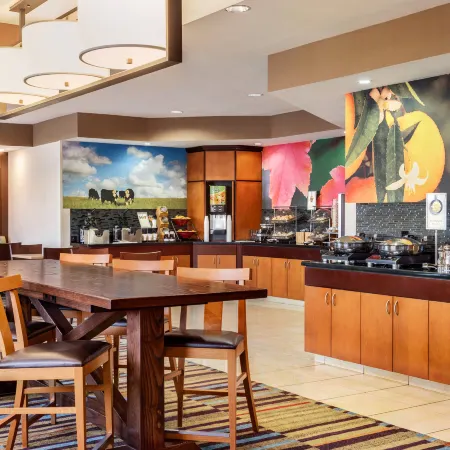 Fairfield Inn & Suites Toledo Maumee