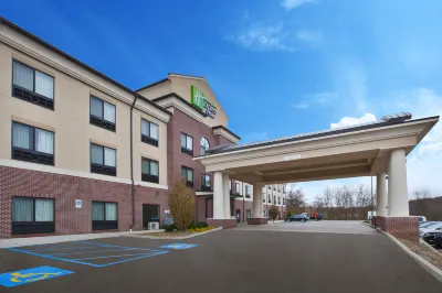 Holiday Inn Express & Suites WASHINGTON - MEADOW LANDS by IHG فنادق في 