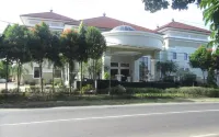 Hotel Griya Serasan Sekundang