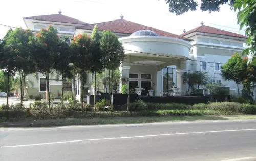 Hotel Griya Serasan Sekundang