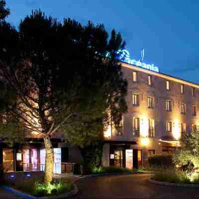 Hôtel Escale Oceania Aix-en-Provence Hotel Exterior