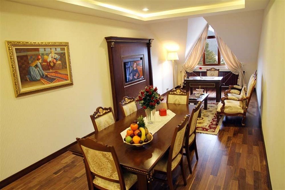 Büyük Abant Oteli (Buyuk Abant Hotel)