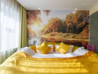 鄂尔多斯金色阳光主题酒店 - 主题圆床房