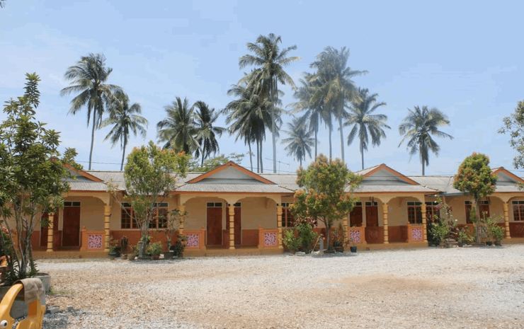 Oyo 89887 Chalet Yunie Rusila Updated 2021 Price Reviews Trip Com