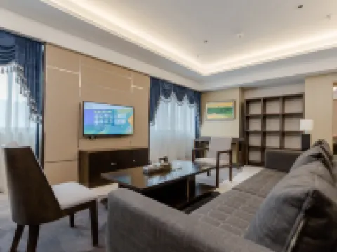 New World Hotel Hotels in Gulin