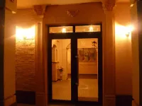 Paradise Hotel
