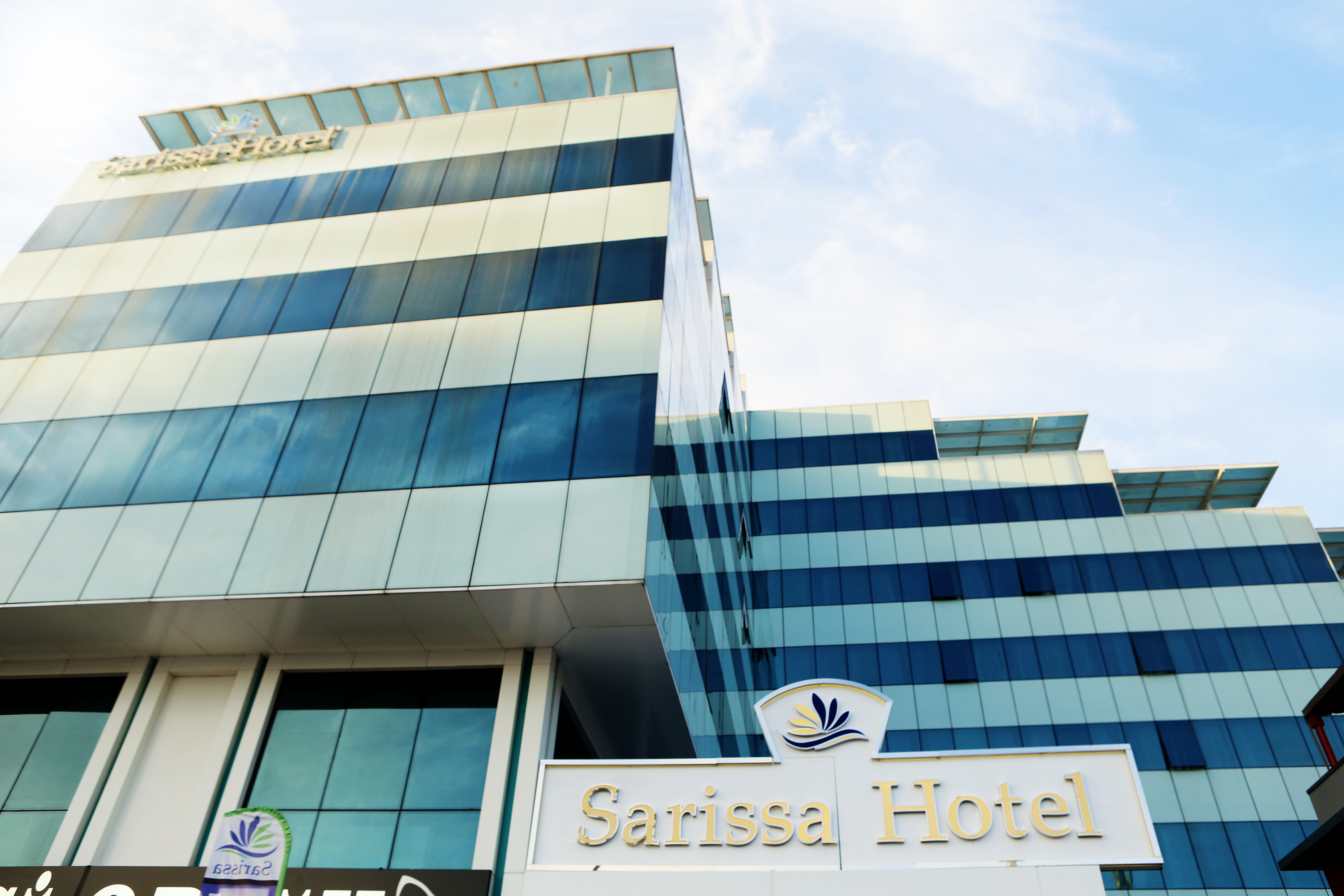 Sarissa Hotel