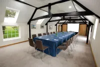 Sandford Springs Hotel and Golf Club - Wifi