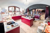 Grand Palace Brno - Small Luxury Hotels of the World - breakfast