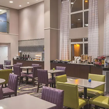 La Quinta Inn & Suites by Wyndham Flagstaff
